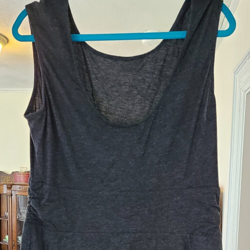 Classic Black Scoop Neck Sleeveless Dress